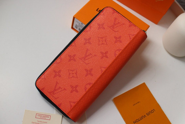 LOUIS VUITTON ZIPPY WALLET VERTICAL