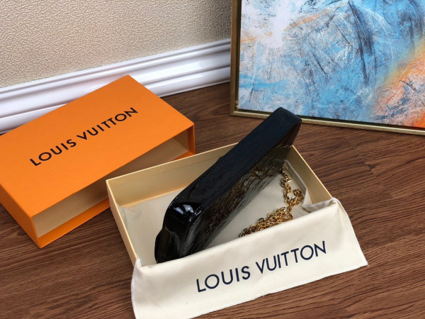 HOT SALE LOUIS VUITTON POCHETTE FÉLICIE