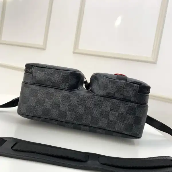 Cheap LOUIS VUITTON UTILITY MESSENGER BAG