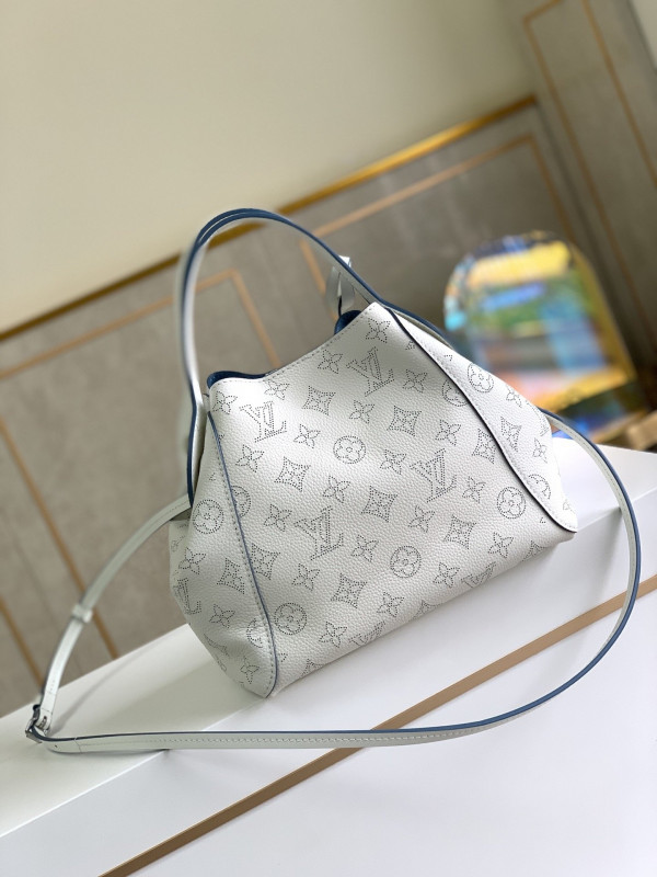 HOT SALE LOUIS VUITTON HINA PM