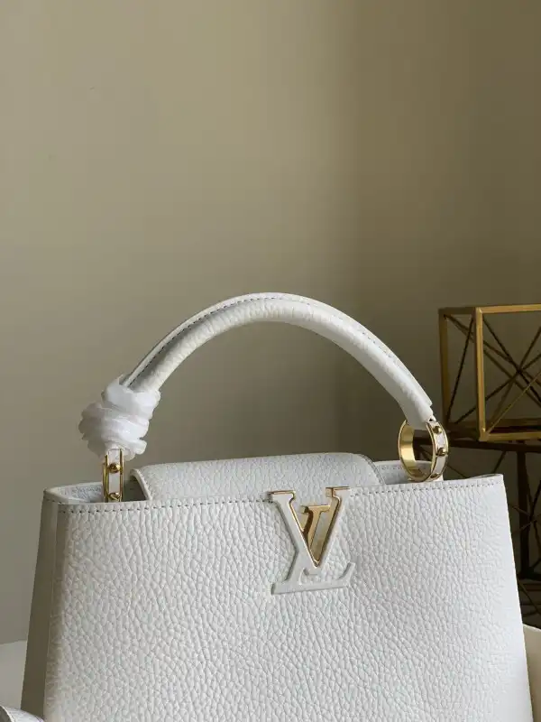 Cheap LOUIS VUITTON CAPUCINES BB