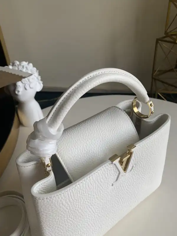 Cheap LOUIS VUITTON CAPUCINES BB