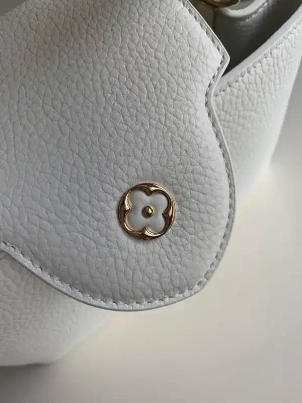 Original Cheap Cheap LOUIS VUITTON CAPUCINES BB