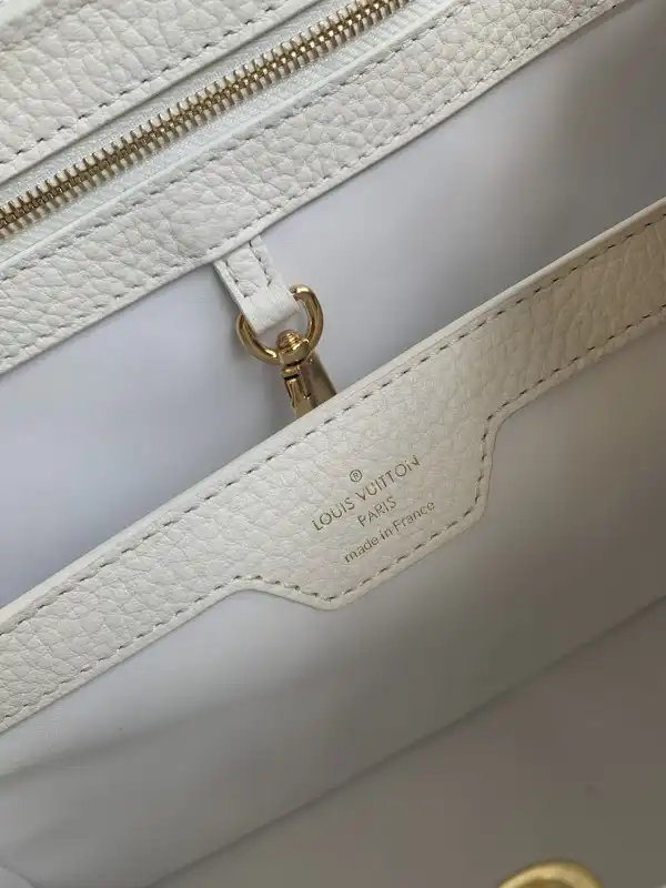 LOUIS VUITTON CAPUCINES PM