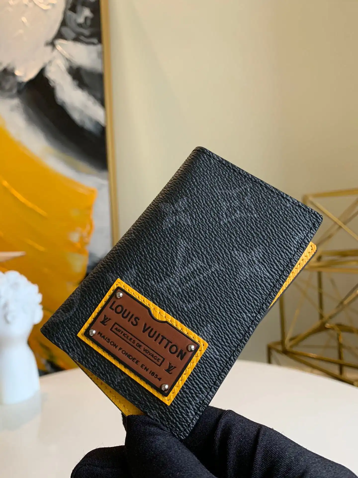 TO LOUIS VUITTON POCKET ORGANIZER