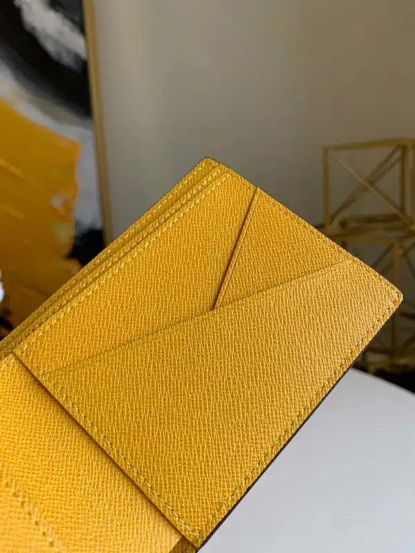 LOUIS VUITTON MULTIPLE WALLET