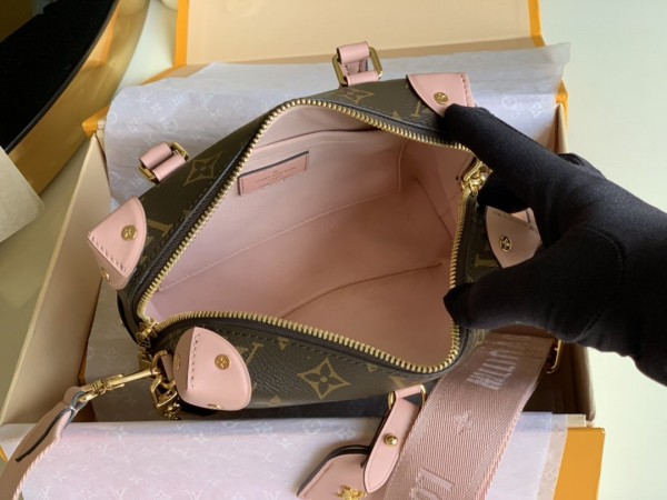 HOT SALE LOUIS VUITTON PETITE MALLE SOUPLE