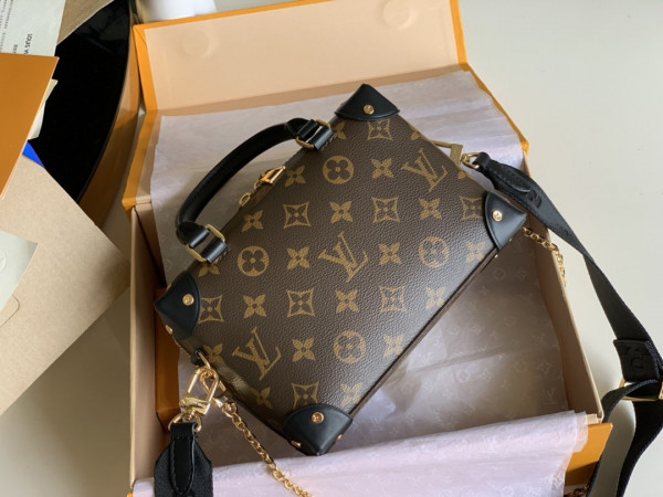 HOT SALE LOUIS VUITTON PETITE MALLE SOUPLE