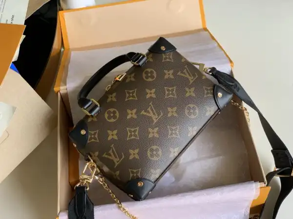 Cheap LOUIS VUITTON PETITE MALLE SOUPLE