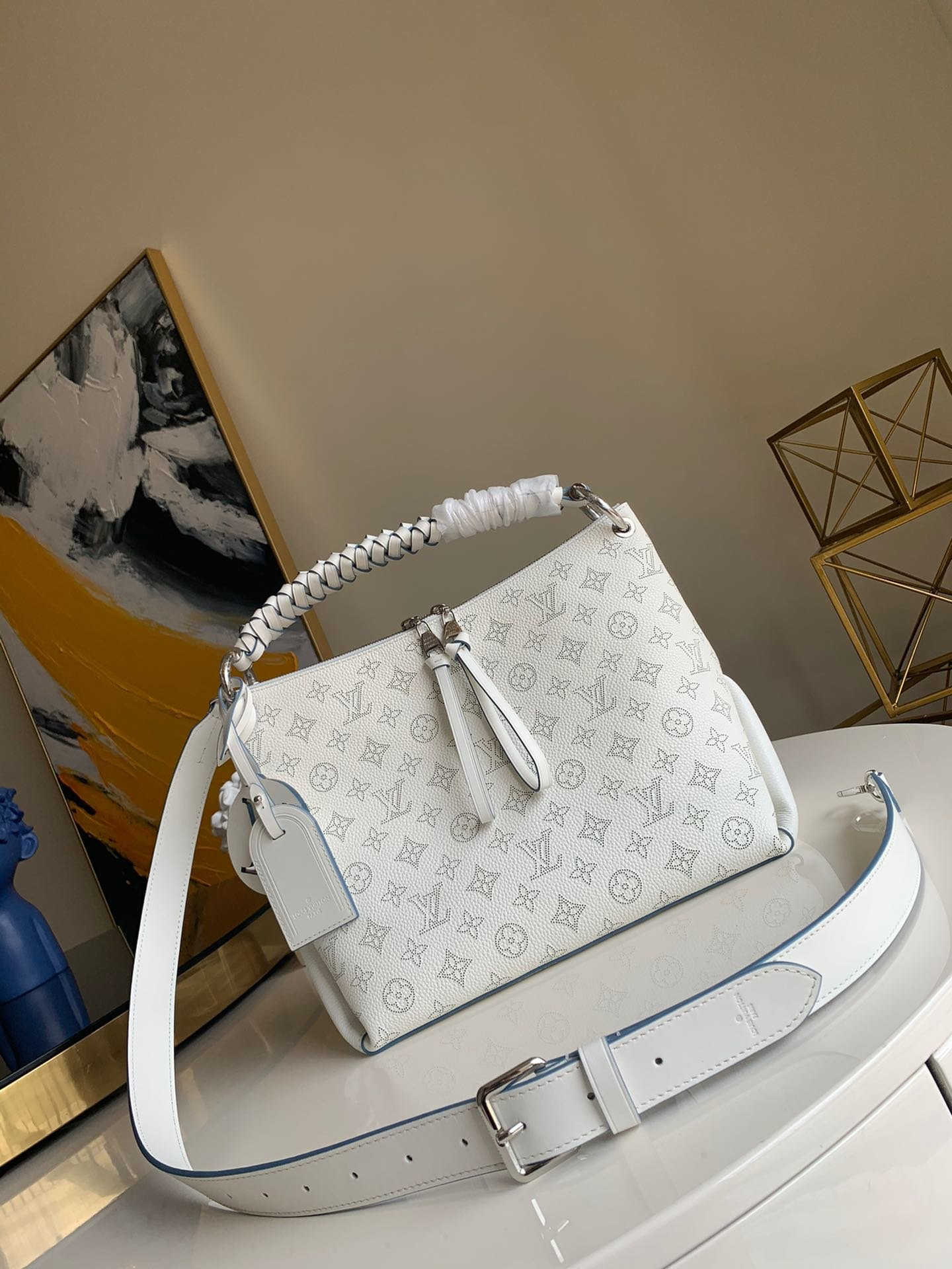 HOT SALE LOUIS VUITTON BEAUBOURG HOBO MM