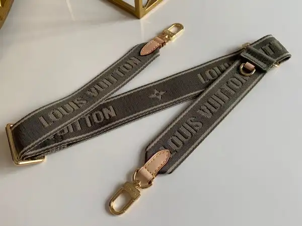 LOUIS VUITTON STRAP