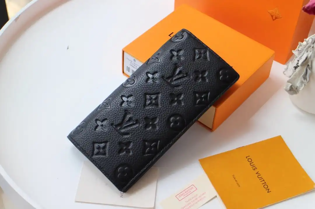 LOUIS VUITTON BRAZZA WALLET