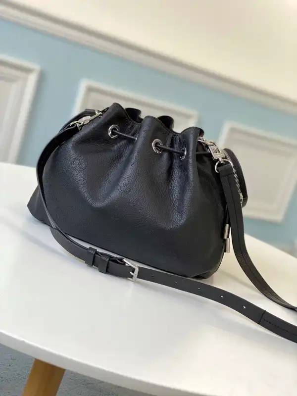 Aaa replica bags LOUIS VUITTON MURIA