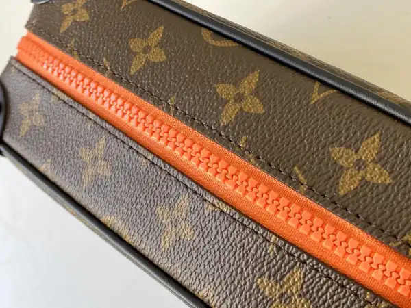 Affordable LOUIS VUITTON SOFT TRUNK