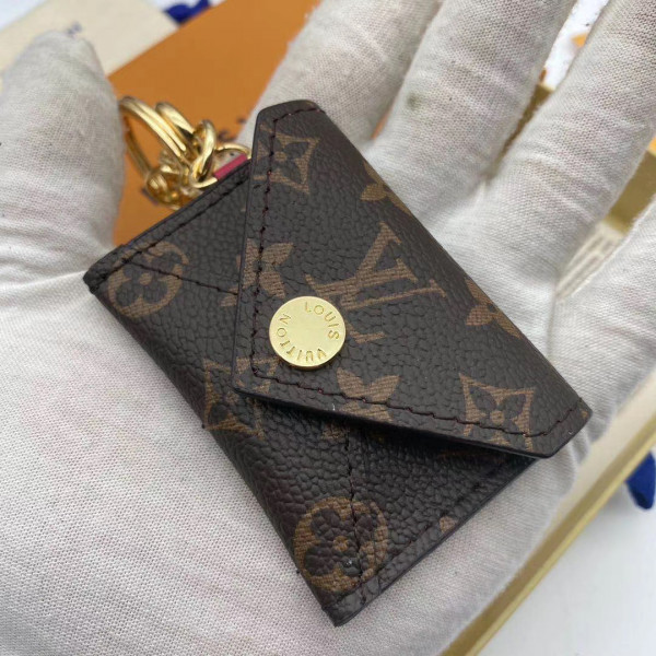 HOT SALE LOUIS VUITTON KIRIGAMI POUCH BAG CHARM AND KEY HOLDER