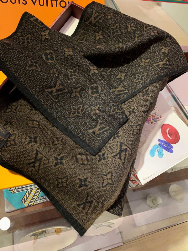 HOT SALE LOUIS VUITTON SCARF