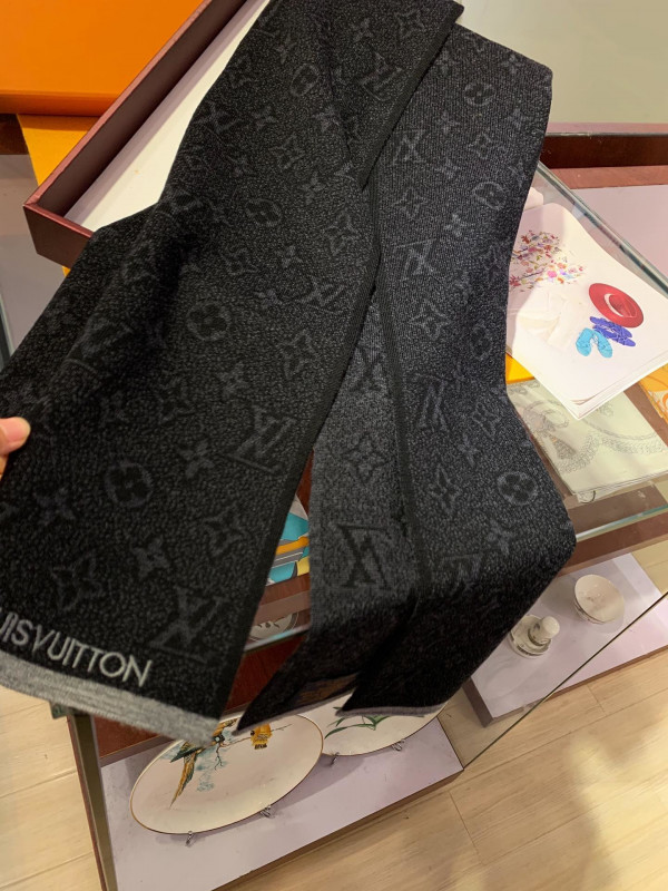 HOT SALE LOUIS VUITTON SCARF