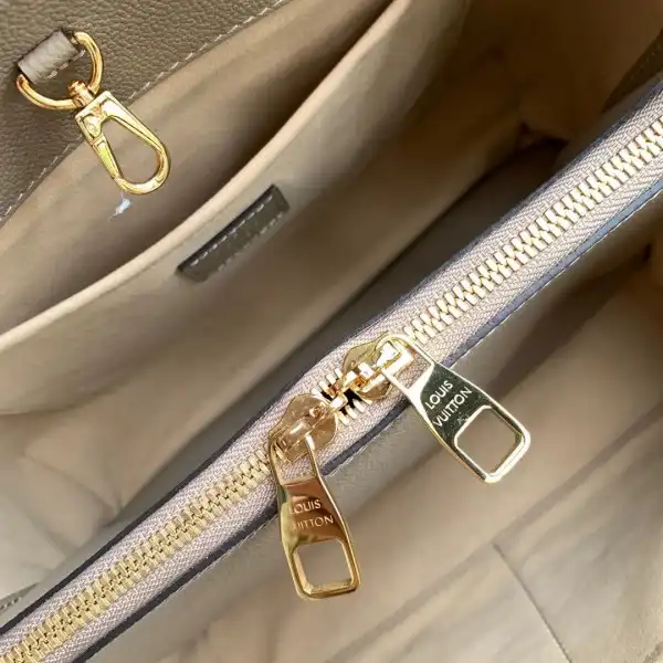 First bag ru LOUIS VUITTON MONTAIGNE MM