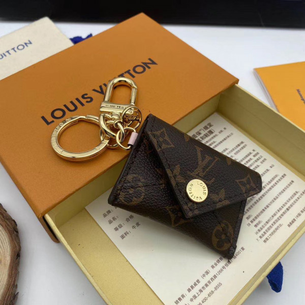 HOT SALE LOUIS VUITTON KIRIGAMI POUCH BAG CHARM AND KEY HOLDER