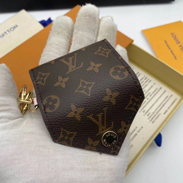 HOT SALE LOUIS VUITTON KIRIGAMI POUCH BAG CHARM AND KEY HOLDER