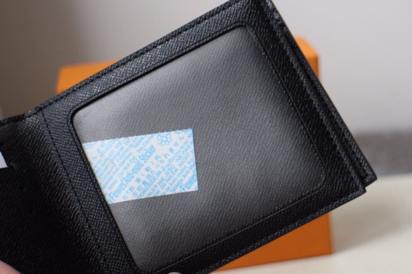 HOT SALE LOUIS VUITTON AMERIGO WALLET