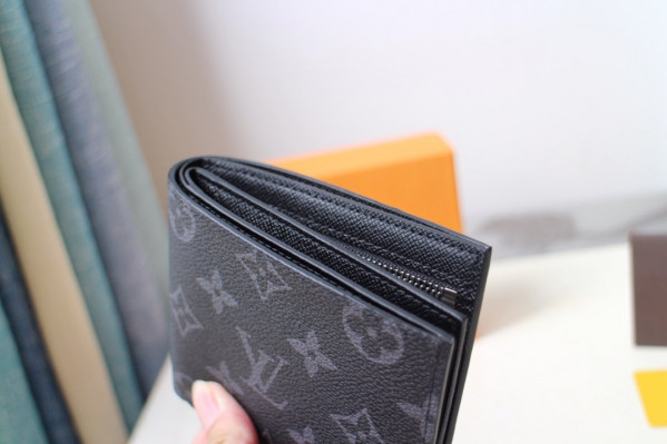 HOT SALE LOUIS VUITTON AMERIGO WALLET