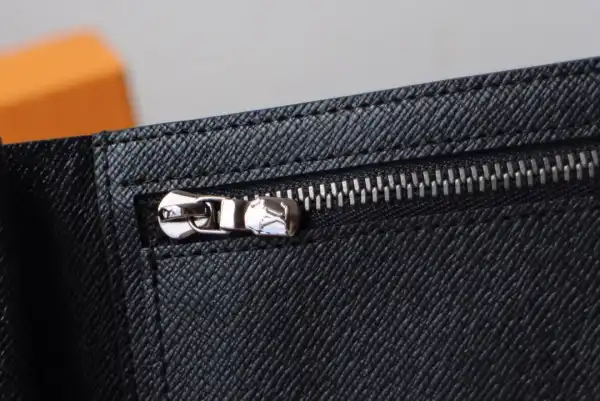 Frstbag ru LOUIS VUITTON AMERIGO WALLET