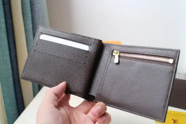 Aaa replica bags LOUIS VUITTON AMERIGO WALLET