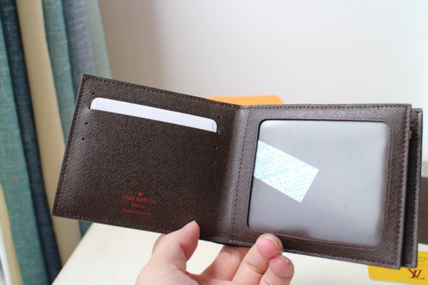 HOT SALE LOUIS VUITTON AMERIGO WALLET