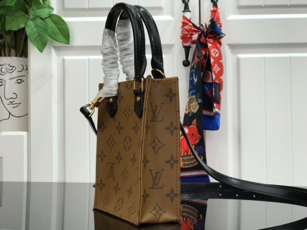 HOT SALE LOUIS VUITTON PETIT SAC PLAT