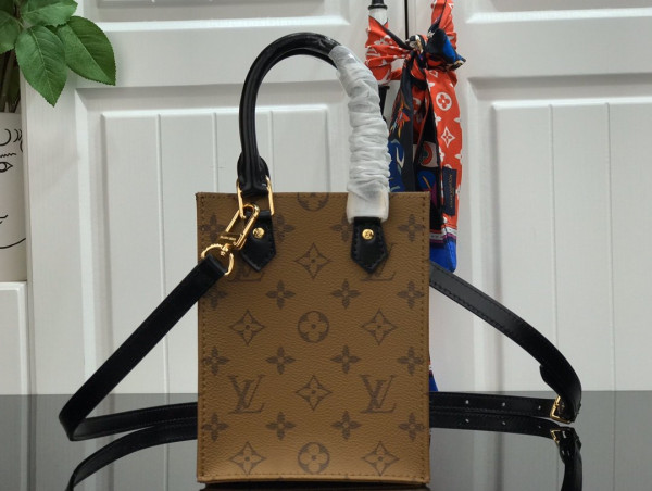 HOT SALE LOUIS VUITTON PETIT SAC PLAT