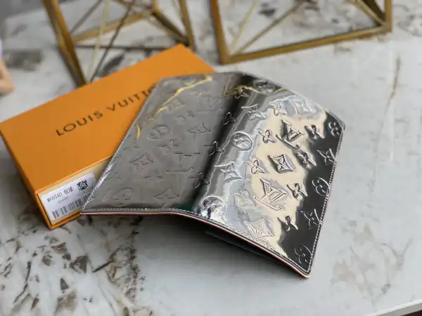 Aaa replica ru LOUIS VUITTON BRAZZA WALLET