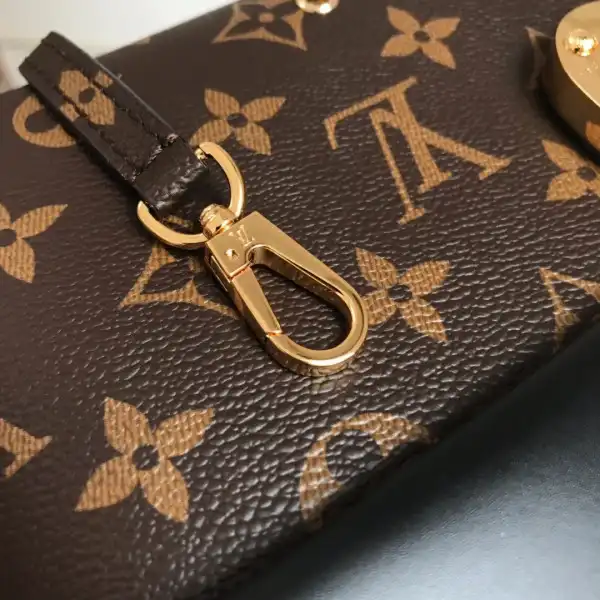 First bag ru Louis Vuitton ONE HANDLE