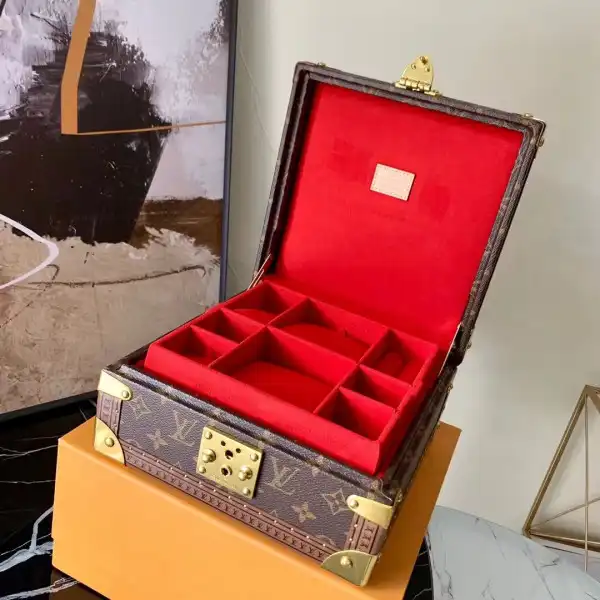 Cheap LOUIS VUITTON JEWELRY BOX