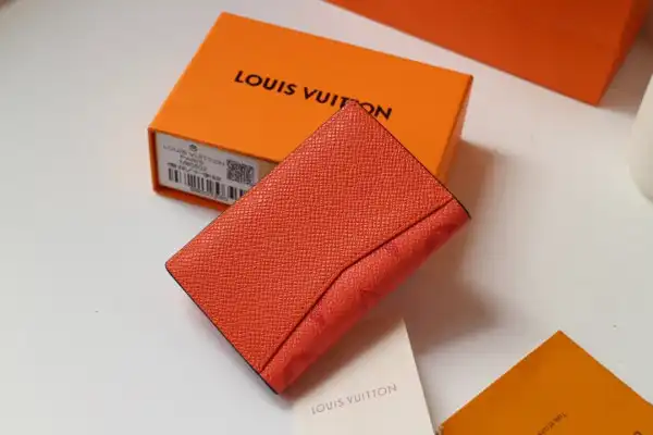 Frstbag ru LOUIS VUITTON POCKET ORGANIZER