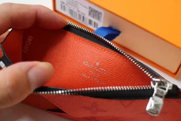 Where to buy Cheap LOUIS VUITTON COIN CARD HOLDER