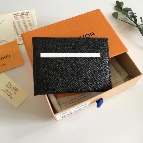 LOUIS VUITTON BANDOULIERE 50DOUBLE CARD HOLDER