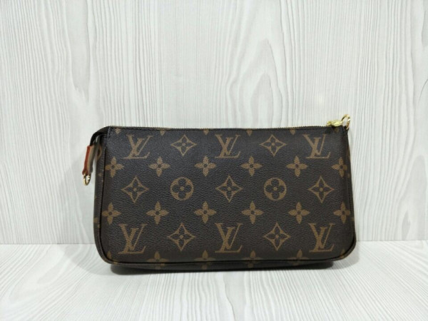 HOT SALE Louis Vuitton POCHETTE ACCESSOIRES