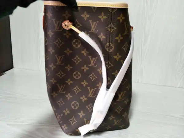 Louis Vuitton NEVERFULL GM