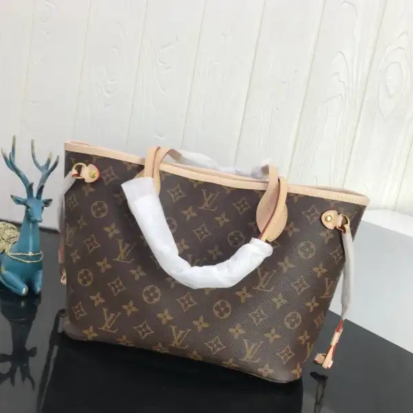 LOUIS VUITTON NEVERFULL PM