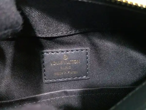 Aaa replica bags LOUIS VUITTON SAINTONGE