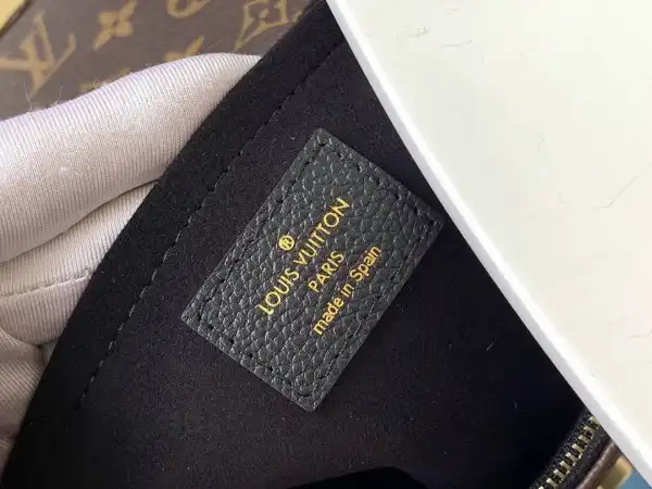 First bag ru LOUIS VUITTON SAINT-PLACIDE