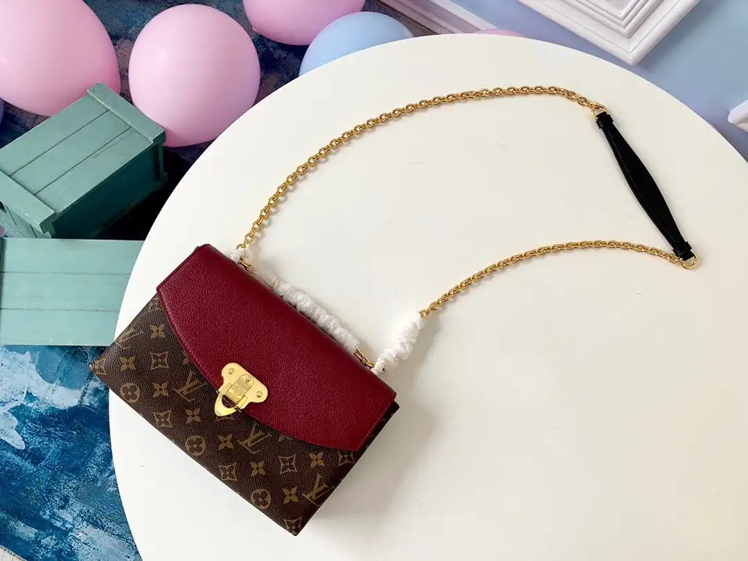 Cheap LOUIS VUITTON SAINT-PLACIDE