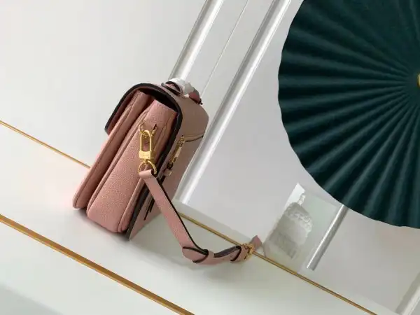 Rep Louis Vuitton Pochette Metis