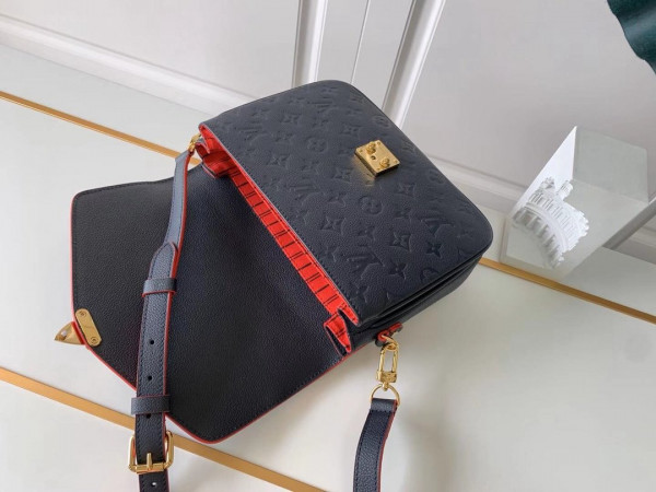 HOT SALE Louis Vuitton Pochette Metis