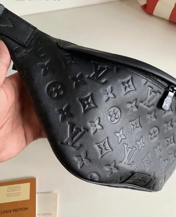 Frstbag ru LOUIS VUITTON DISCOVERY BUMBAG