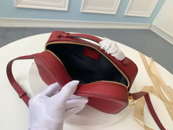 Aaa replica bags LOUIS VUITTON SAINTONGE