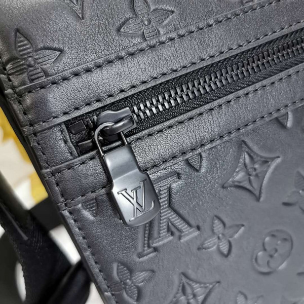 [FREE SHIPPING] LOUIS VUITTON SPRING MESSENGER