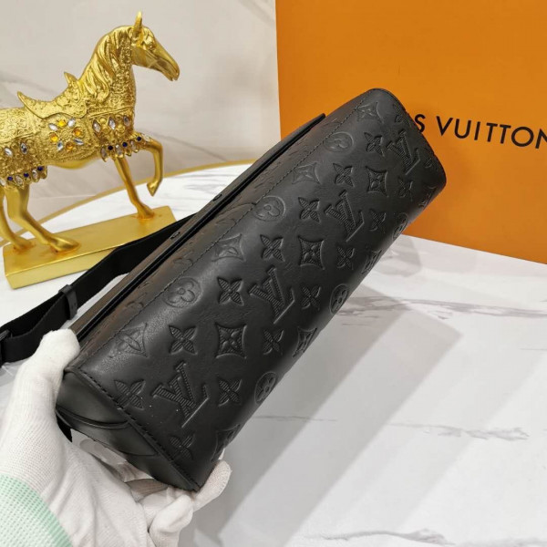 [FREE SHIPPING] LOUIS VUITTON SPRING MESSENGER