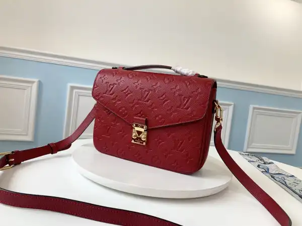 LOUIS VUITTON POCHETTE METIS